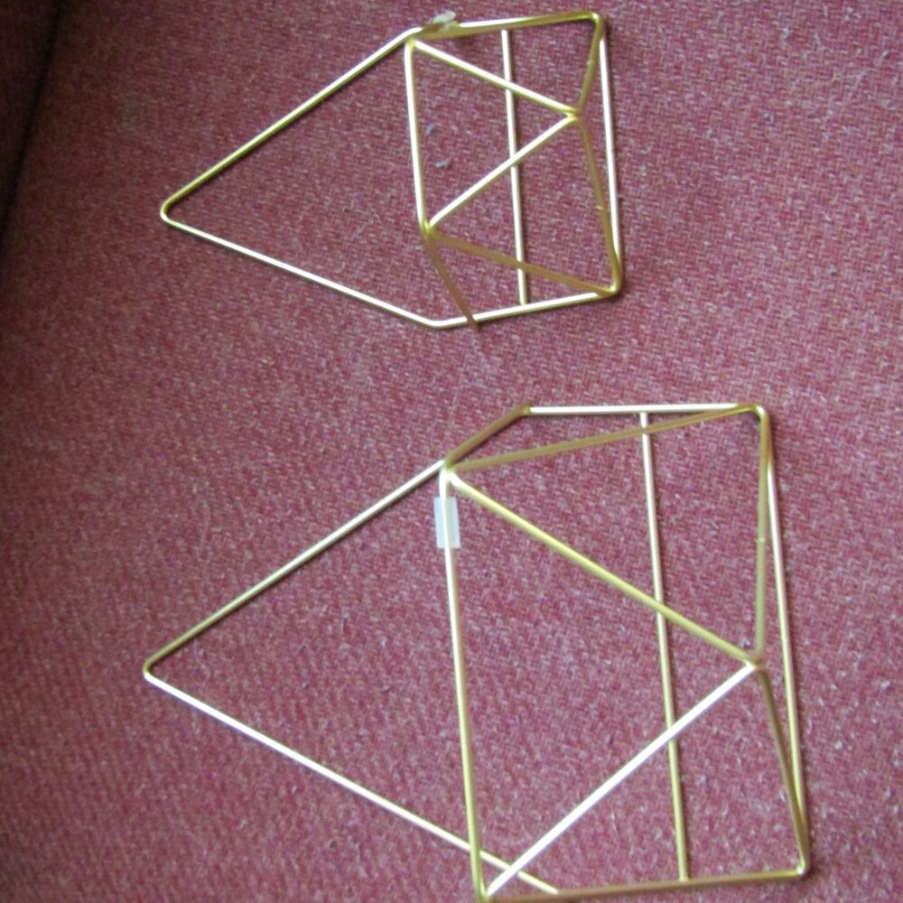 Gold Geometric Air Plant Holders Set of 2 Office Decorative Items Small Plant